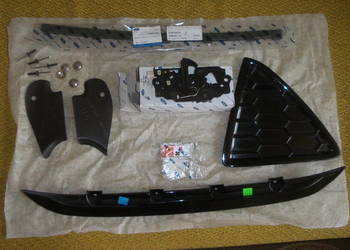 Ford Focus III ST listwa dolna zderzaka akcesoria  OEM Ford