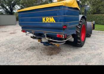 Rozsiewacz KRM Bogballe M2W