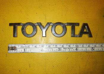 logo emblemat z klapy Toyota