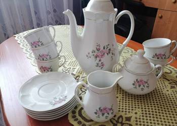 Porcelanowy serwis kawowy z PRL