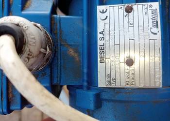 Ostrzałka z rozwierakiem komplet