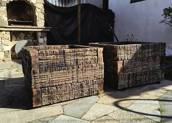 Drewniane donice ogrodowe