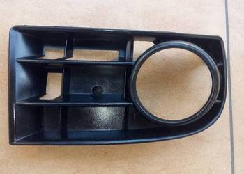 Volkswagen Golf V, Golf 5 kratka, atrapa,zaślepka zderzaka przód,prawa