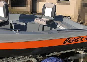 ŁÓDKA WĘDKARSKA BEAVER 400