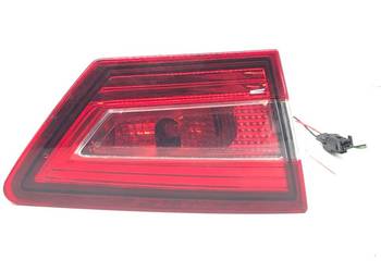 LAMPA TYŁ LEWA WEWNĘTRZNA RENAULT CLIO IV Hatchback ŚWIATŁO