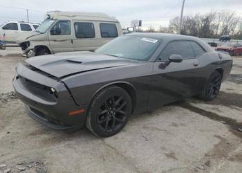 Dodge Challenger SXT 2021 3.6 305km