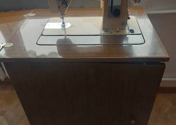 Maszyna do szycia PREDOM