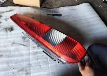 Ford Fiesta 5 6 VI LAMPA TYLNA TYŁ LEWA