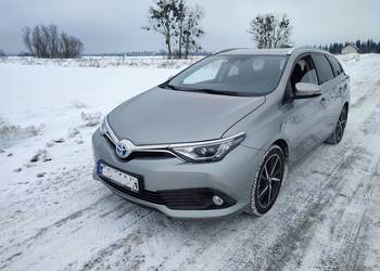 Toyota Auris Hybrid