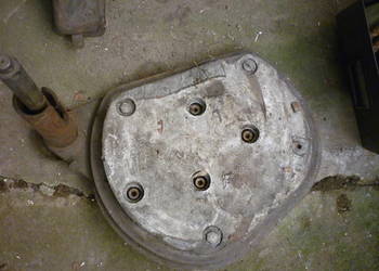 Pokrywa włazu kierowcy do czołgu T-55