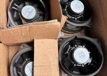 Oryginalne głośniki wyjęte z BMW X5 rocznik 2004.