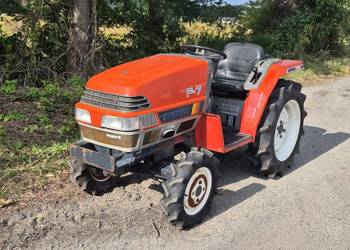 Traktorek traktor YANMAR F-7D 16KM 4×4