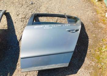 passat B6 sedan drzwi kolor LA7T nr 41203 WYSYŁKA passat B6 sedan drzwi kolor LA7T nr 41203 WYSYŁKA