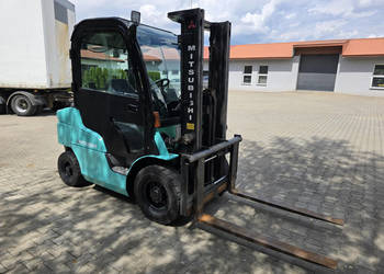 Wózek widłowy MITSUBISHI FD25N (2,5 t - 3,3 m) diesel
