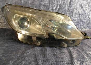 Peugeot 2008 I lift reflektor przedni prawy lampa przednia