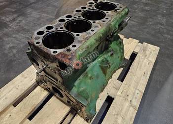 Blok silnika John Deere 1640, 1840, 2140