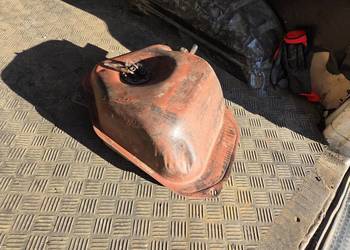 Fiat 126p zbiornik paliwa, bak