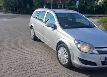 Sprzedam Opla Astrę H 1.6 benzyna