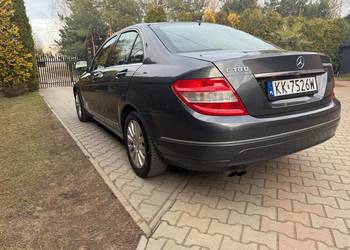 Mercedes C180