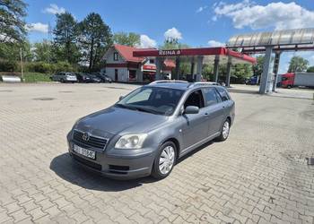 Toyota Avensis *1,6 benz 110 KM *Sprawna KLIMA * Jeden właściciel