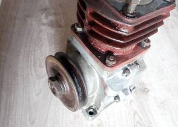 Ursus C-330 sprężarka powietrza