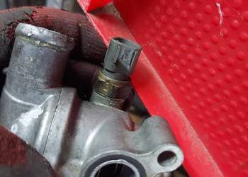Honda CBR 600 RR pc37 obudowa termostatu termostat czujnik CBR600 RR pc37e