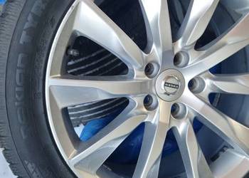 Felgi Oryginalne z oponami zimowymi Nokian Tyres volvo S90 jak nowe