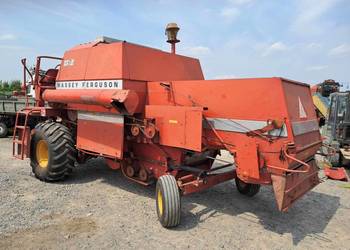 Kombajn Massey Ferguson 506  z sieczkarnia heder 3.60 cały na części