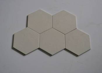 Hexagonal Design Biało czarne mat płytki Equipe