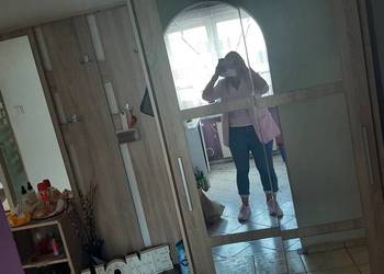 Sprzedam szafę, przesuwane drzwi z lustrem i garderobe