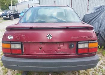 Tylna klapa bagażnika  z lotka g60 passat syncro