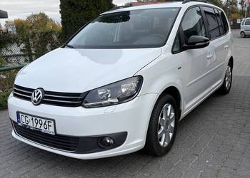 Volkswagen Touran 1.6 TDI 105 KM | Panorama | Nawigacja | Podgrzewane fotel
