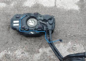 FIAT 500L 1,4T-JET POMPA PALIWA W ZBIORNIK 0580200179 BOSCH