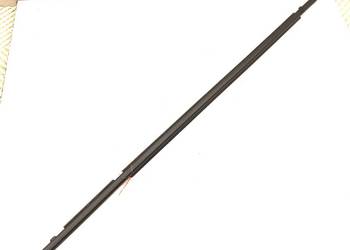 LISTWA ZGARNIAJĄCA PRZÓD PRAWY LEXUS LBX