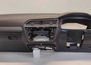 VW TIGUAN ALLSPACE DESKA KOKPIT RHD ANGLIK  5NM857003F VW TIGUAN ALLSPACE DESKA KOKPIT RHD ANGLIK  5NM857003F