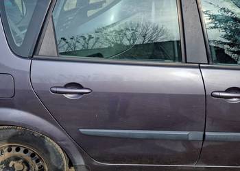 Sprzedam drzwi prawy tył do Renault Scenic 2 kod TEC68