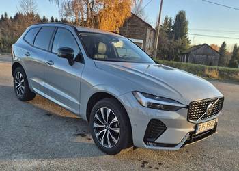 Volvo XC60 B5 B DARK PLUS 250KM 2024R MATRIX 4X4