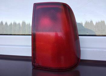 Nissan Terrano II Ford Maverick I lampa tył tylna prawa górna oryginał