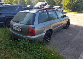 Sprzedam audi a4 b5 1.9 TDI avant przedlift 1996 rok Uszkodzony silnik.