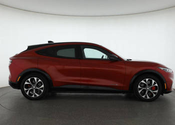 Ford Mustang Mach-E Standard Range AWD