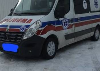 Ambulans karetka Renault Master 2013r przejscie