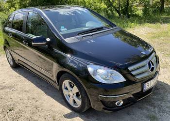 MERCEDES W245 2.0D SALON PL 2010 R.