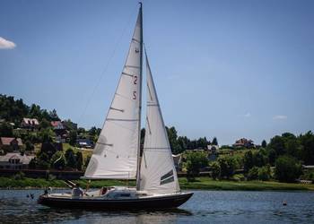 Jacht żaglowy H-boot balastowy szybki i piękny