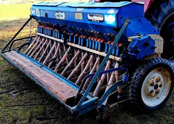 Siewnik Poznaniak 6 Rolmasz 3,2M na skrzyni olejowej