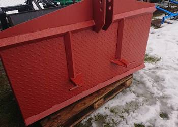 Skrzynia transportowa na podnośnik do ciągnika