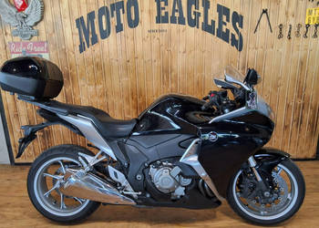 Honda VFR ## ZADBANY ## BŁYSZCZY # VFR1200 FD 170ps automatyczna skrzynia
