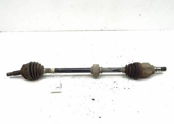 PÓŁOŚ PRAWA TOYOTA YARIS II 1.4 90KM 05-14 PRZEGUB