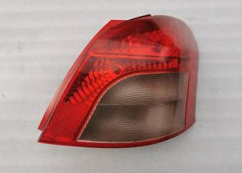 Lampa Prawy Tył Tylna Prawa Toyota Yaris II KOITO