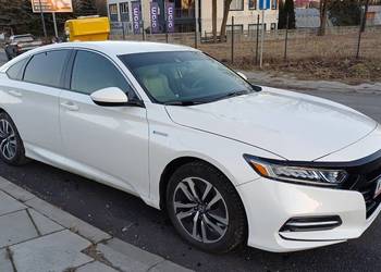 Honda Accord X 2.0 Hybrid 212KM niski przebieg, radar