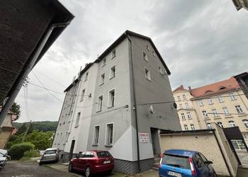 Syndyk sprzeda mieszkanie z komórką lokatorską Syndyk sprzeda mieszkanie z komórką lokatorską